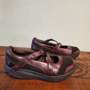 Skechers Shape Ups Brown Active Hyper Mary Janes
